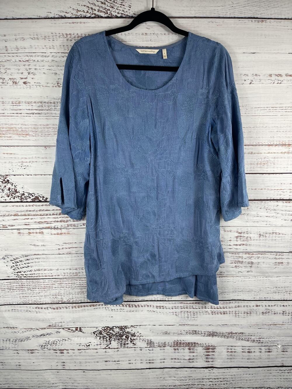 Soft Surroundings Tunic Top Women's Small Blue Embroidered 3/4 Sleeve Rayon Boho